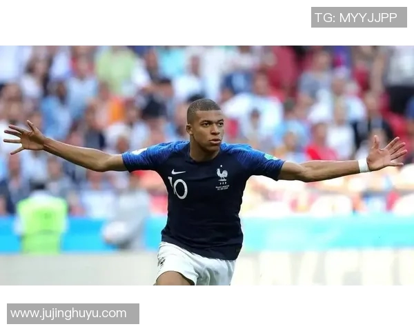 足球明星高燃视频带你领略激情瞬间与精彩时刻的完美结合