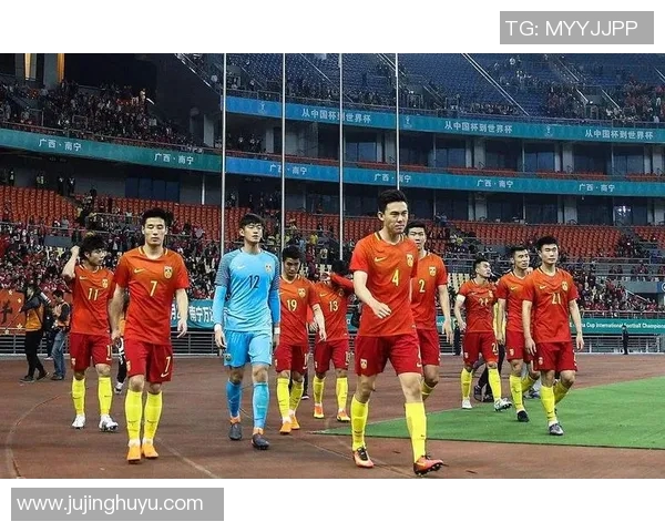 赛后分析:北京足球队与西安足球队的表现与状态对比探讨 赛后分析:北京足球队与西安足球队的表现与状态对比探讨