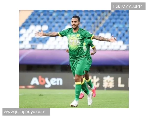 杭州羽毛球队以79分领跑挑战赛积分榜展现强大实力