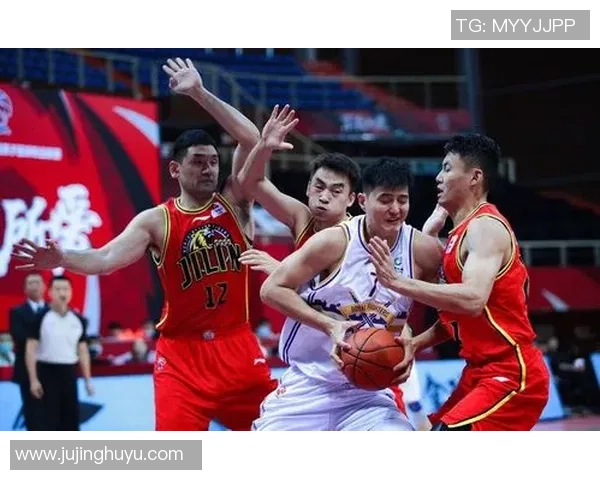 武汉排球队以79分领跑世锦赛积分榜展现强劲实力